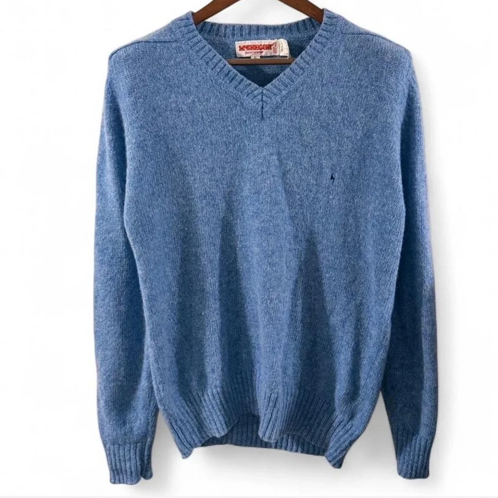 VTG Men’s McGregor Blue V-Neck Wool Sweater Size Large